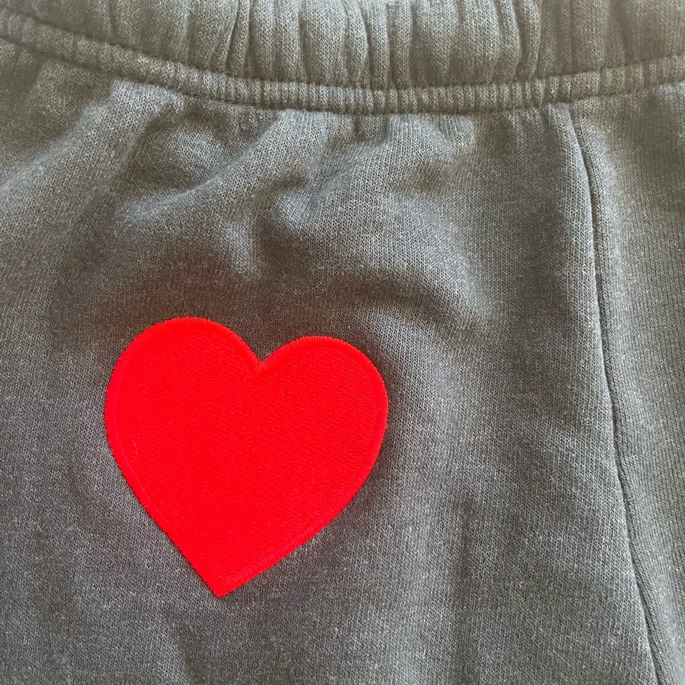 NWT Aviator Nation Heart Embroidery Sweatpants Small - Picture 4 of 4